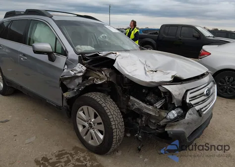 2016 Subaru Outback 2.5I Premium z USA, uszkodzony, nr VIN 4S4BSADC6G3272201